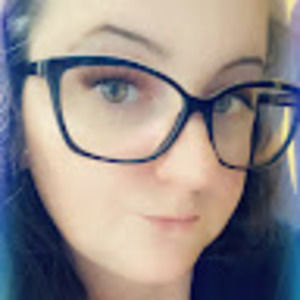 Meet your Posher, Caitlyn